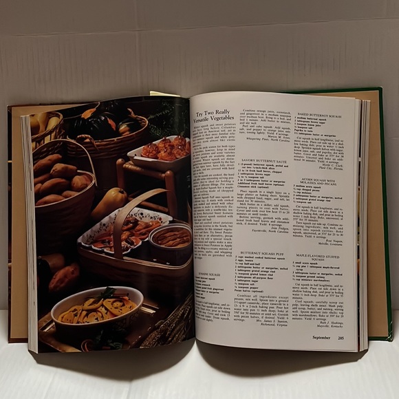 Vintage Southern Living Recipe Book - Picture 4 of 4